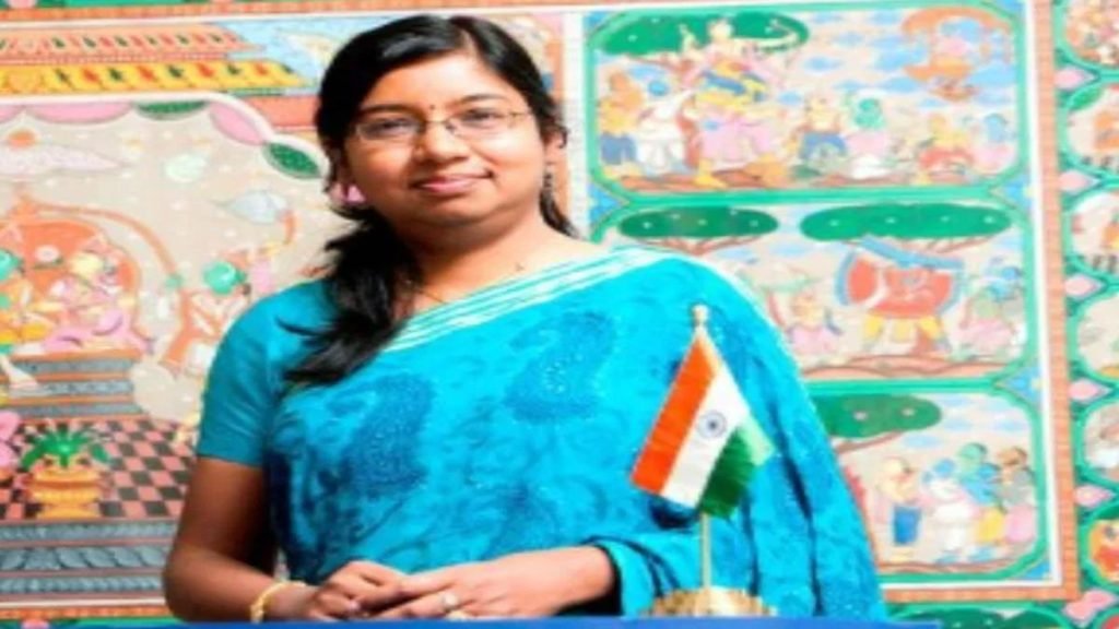 पत्नी IFS ऑफिसर… पति महाठग, दोनों ने मिलकर लगाया करोड़ों का चूना, जानें पूरा मामला…