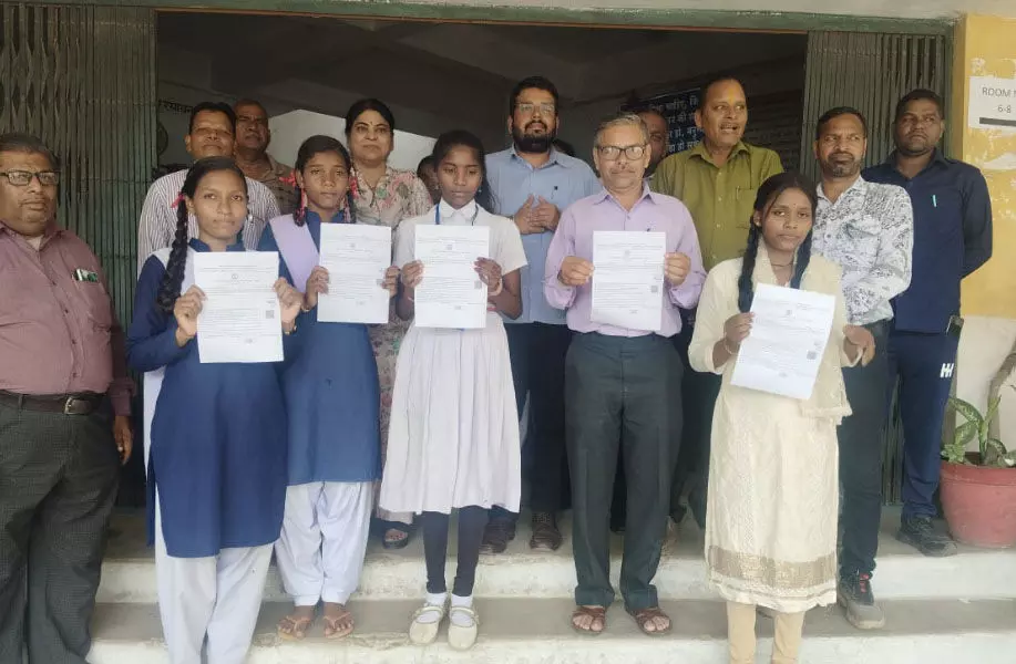 घंटेभर के अंदर बन रहा मूल निवासी, जाति और आय प्रमाण पत्र