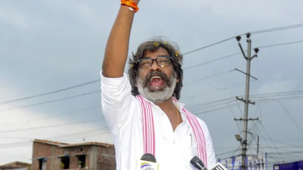 RSS ने ‘चूहों की तरह’ राज्य में की घुसपैठ, भाजपा ने कुछ नेताओं को खरीदा, सीएम ने बीजेपी पर बोला हमला